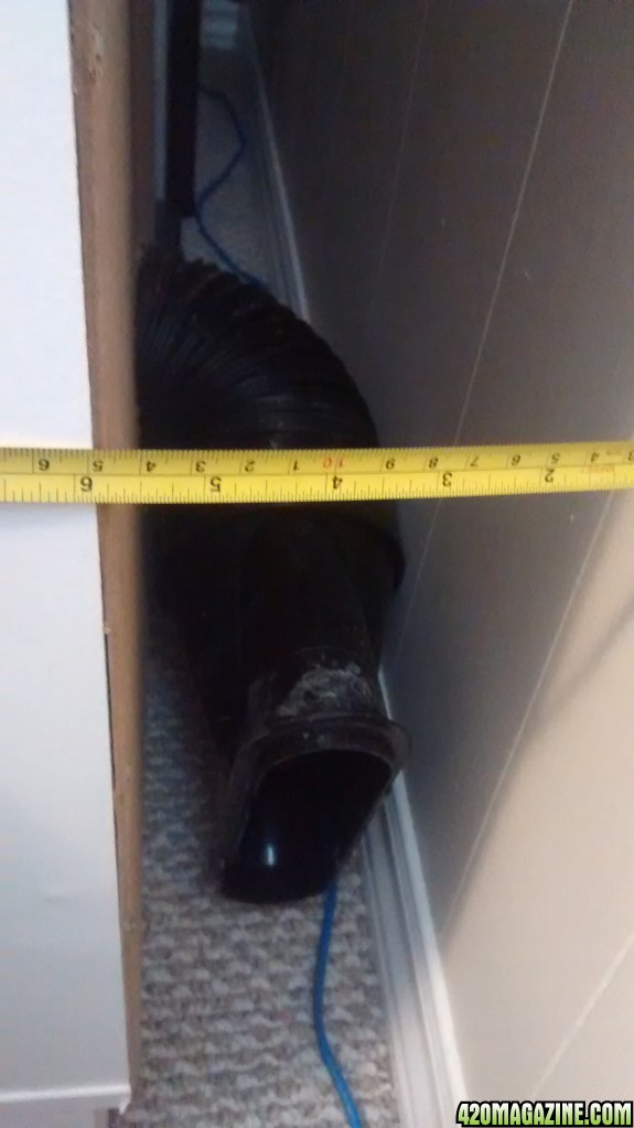 Closet Design - rear intake duct gap between wall