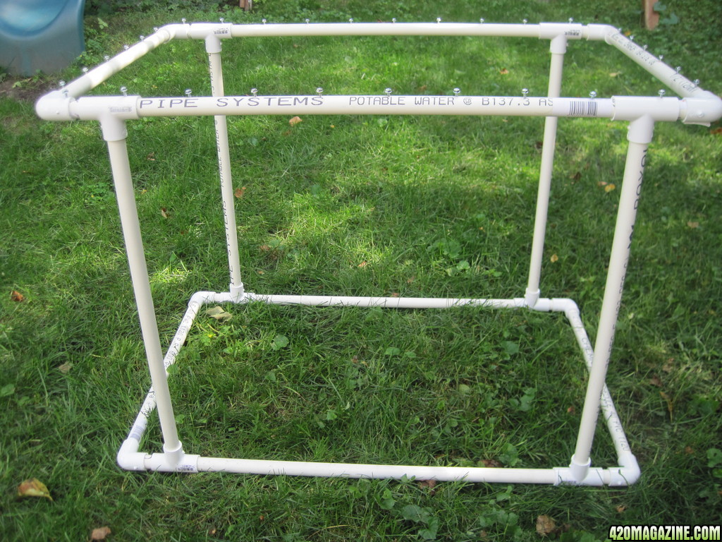 DIY stand for trellis