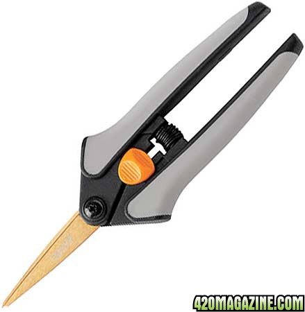 fiskars-titanium-scissors-lg