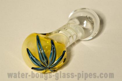 Glass-pipe-weed-buddy