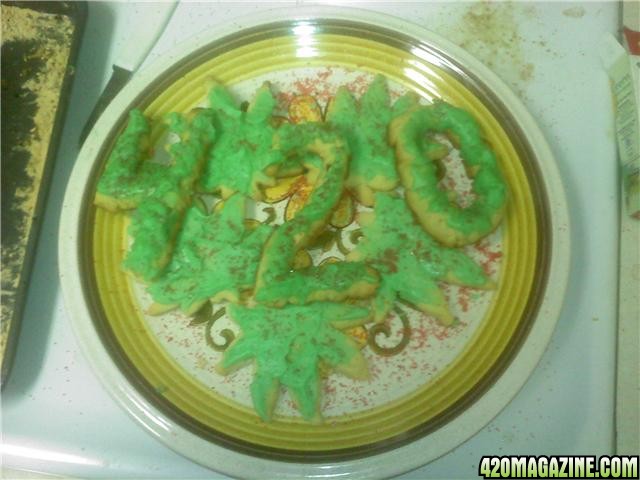 Happy 420/Merry Christmas Cookies