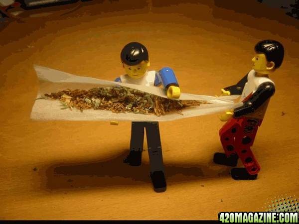 How to roll a joint