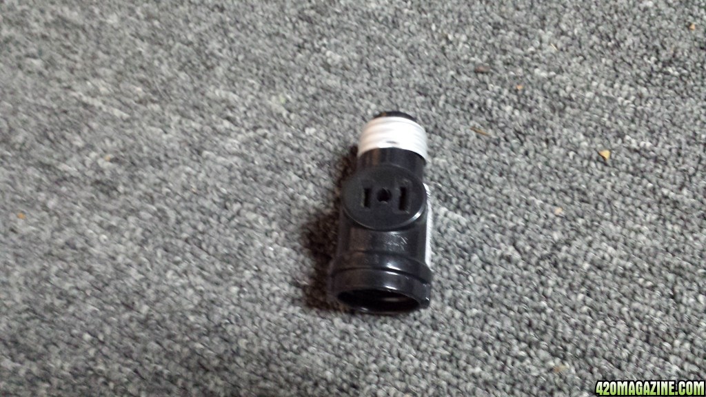 light adapter with socket