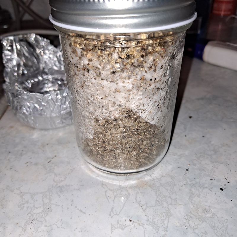 Mushroom jar 3A 20c.jpg