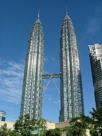 petronas-towers1.jpg