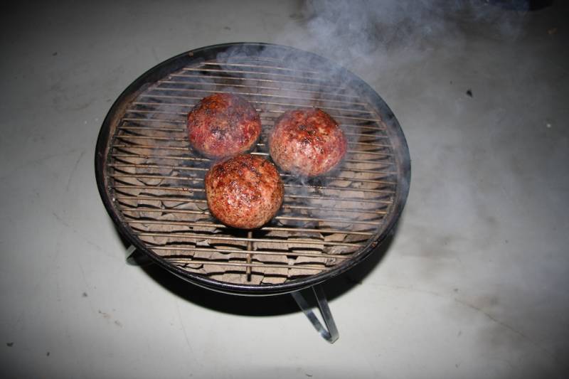 Rob's World Famous Cheeseburgers