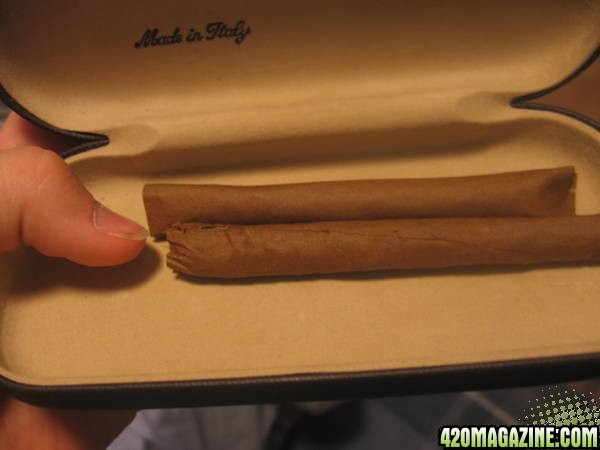 two 4 gram blunts