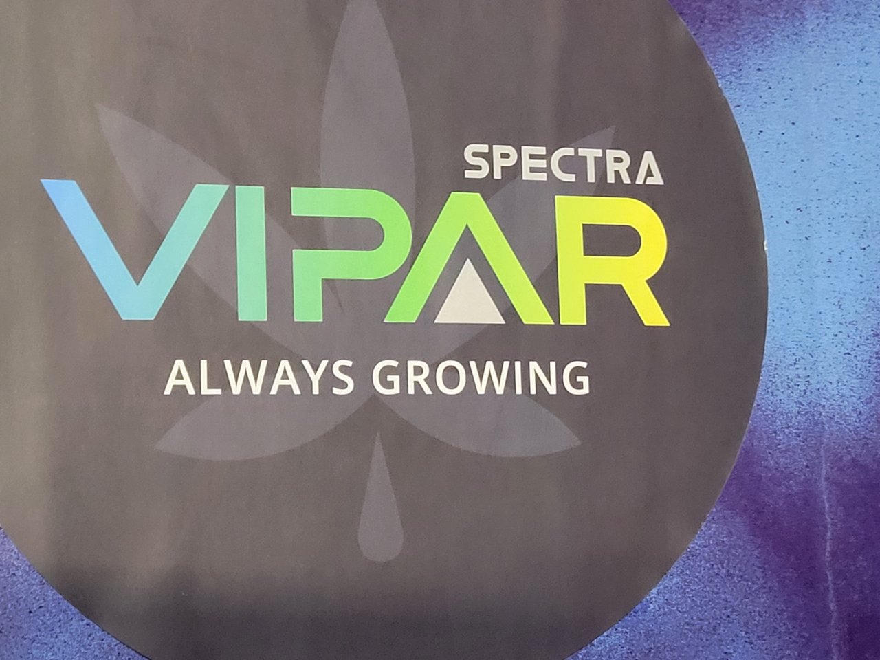 Viparspectra sticker