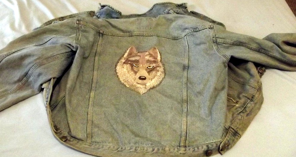 wolf_jacket2