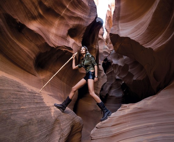 Woman Climber - Patrick Demarchelier