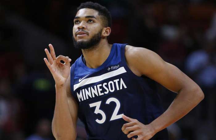 Karl-Anthony_Towns_-_Wilfredo_Lee.jpg